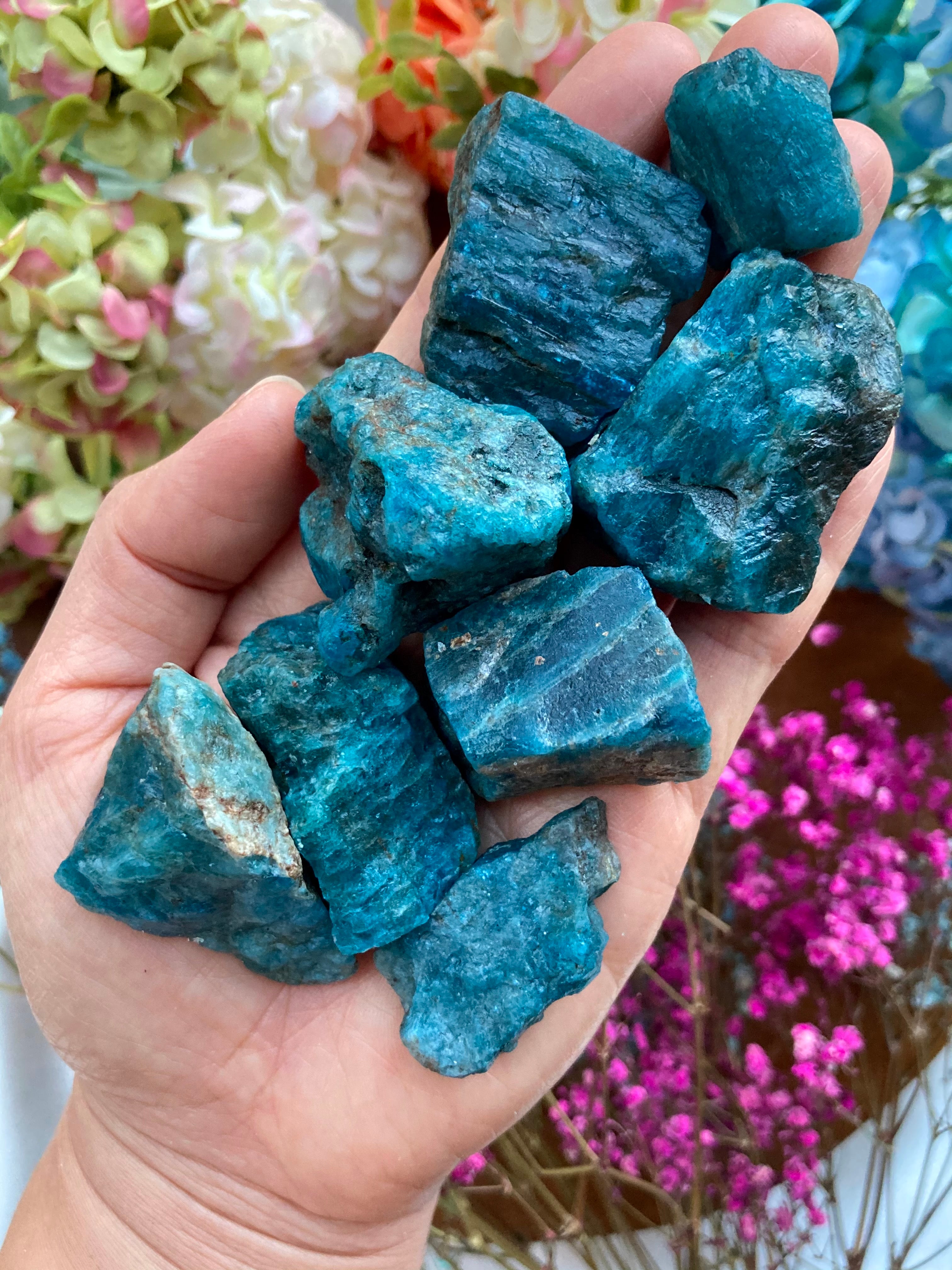 Blue Apatite Tumbled Pocket Stone - Minera Emporium Crystal