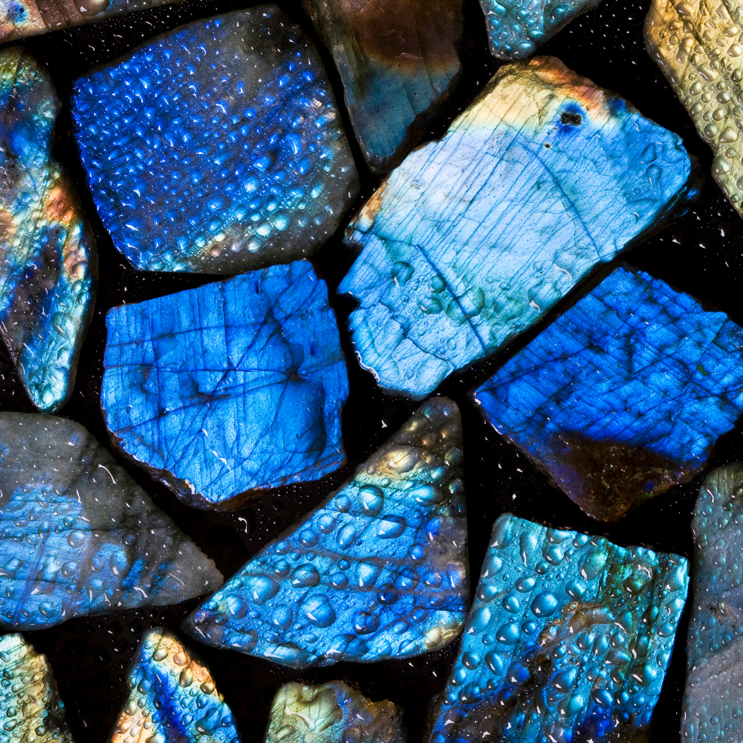 Labradorite: The Stone of Magic - thecrystalvan