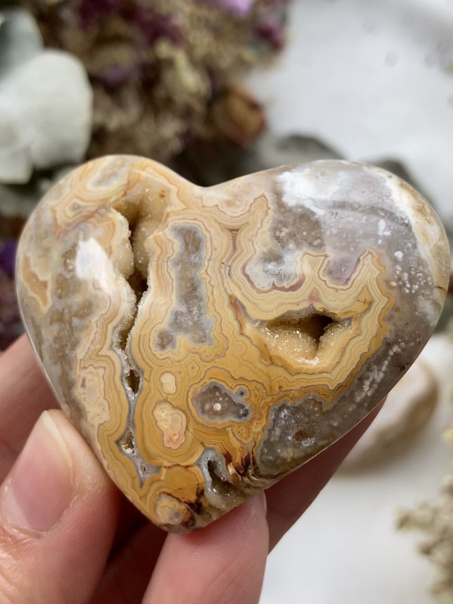 Beautiful Crazy Lace Laguna Agate Calcite Onyx Carved good Goddess Body Female Carving