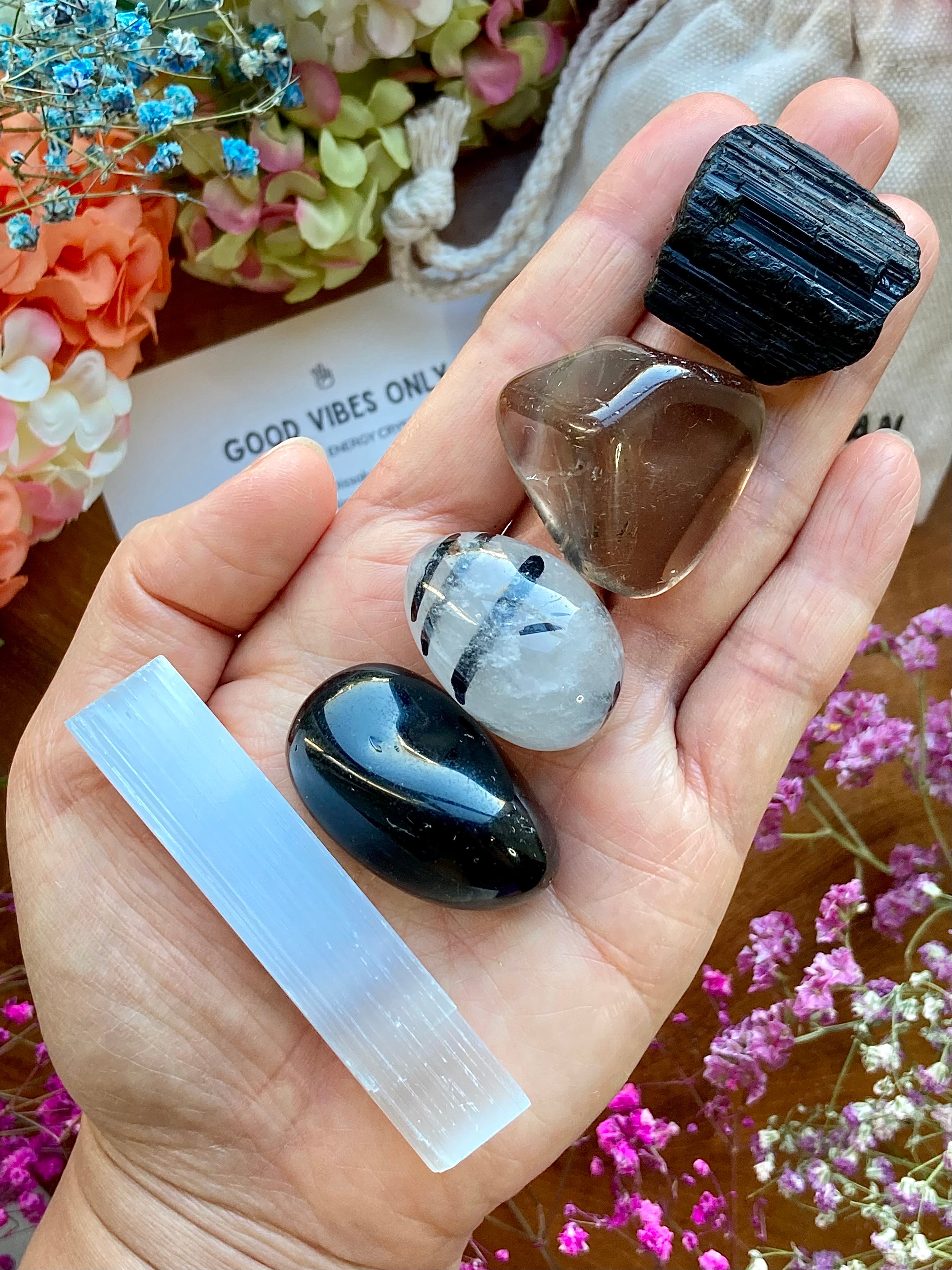 Good Vibes Only - Guard Your Energy Crystal Kit | black tourmaline
