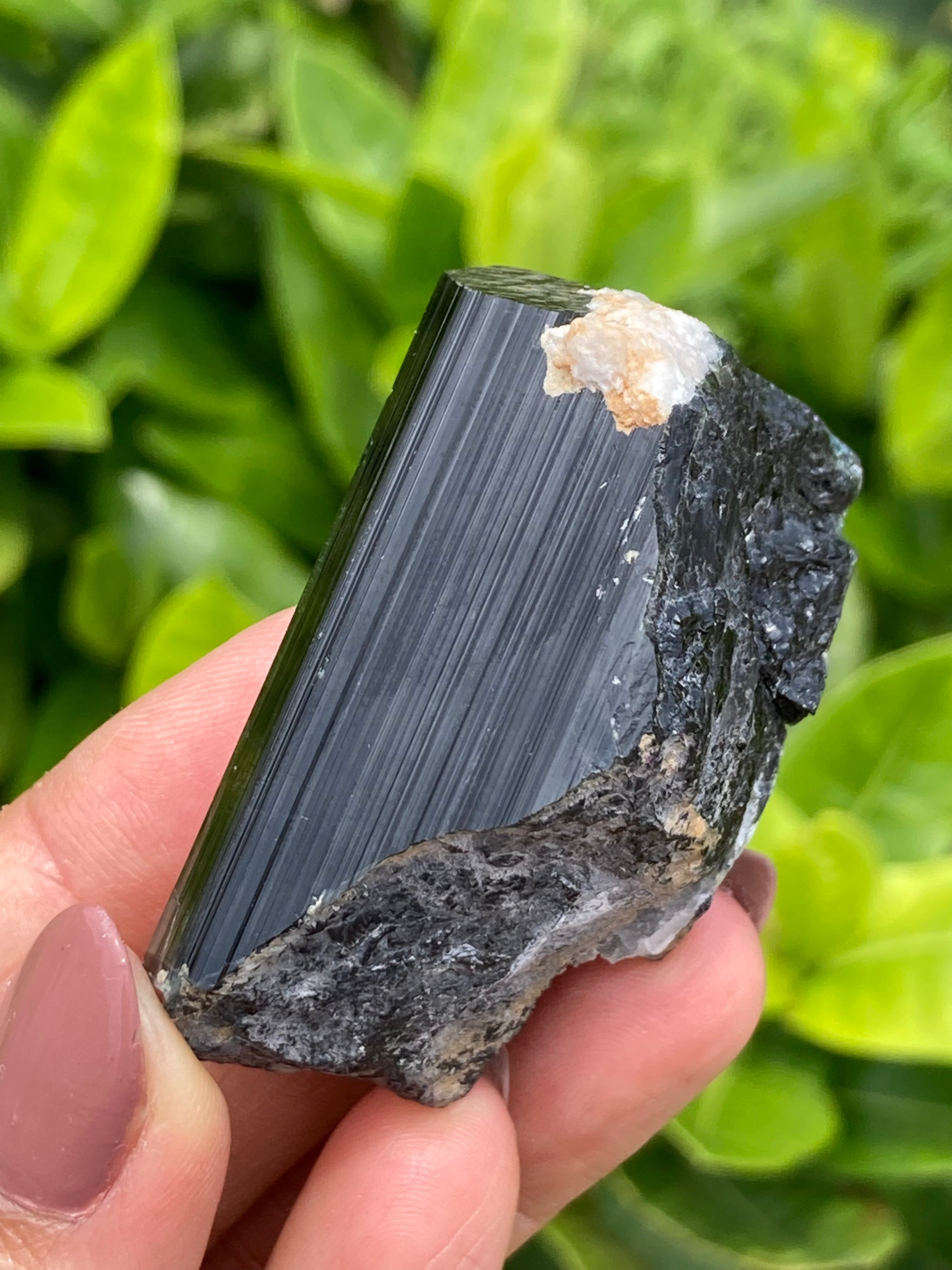 Black Tourmaline Matrix grounding detoxification High